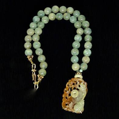 C2032 e Jade Fish, Lotus, Pi, Aquamarine Necklace