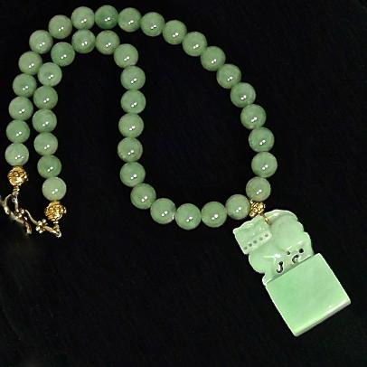 C2522  4 green jade fo dog chop, jade necklace