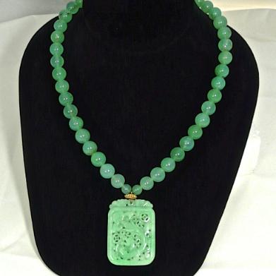 C3512 6 green jade dragons chrysoprase necklace