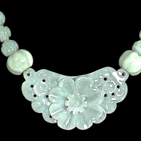 C3841 5 jade flower, carved jade necklace