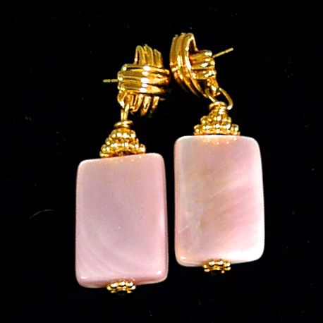ce2763 pink mother of pearl drop earrings
