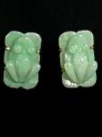 CE4792 - alt green jade frog button earrings