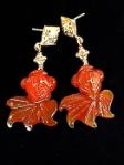 ce5023 alt carnelian fish drop earrings