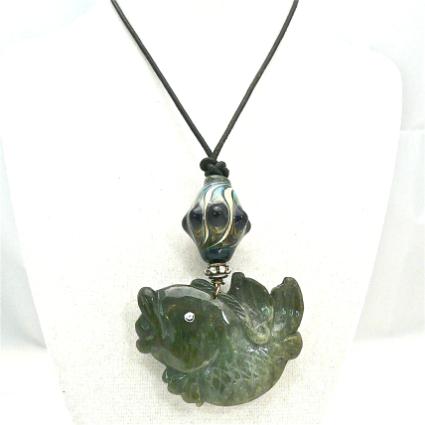 C2189 - 2 carved green jade fish, Hand blown glass bead pendant necklace 