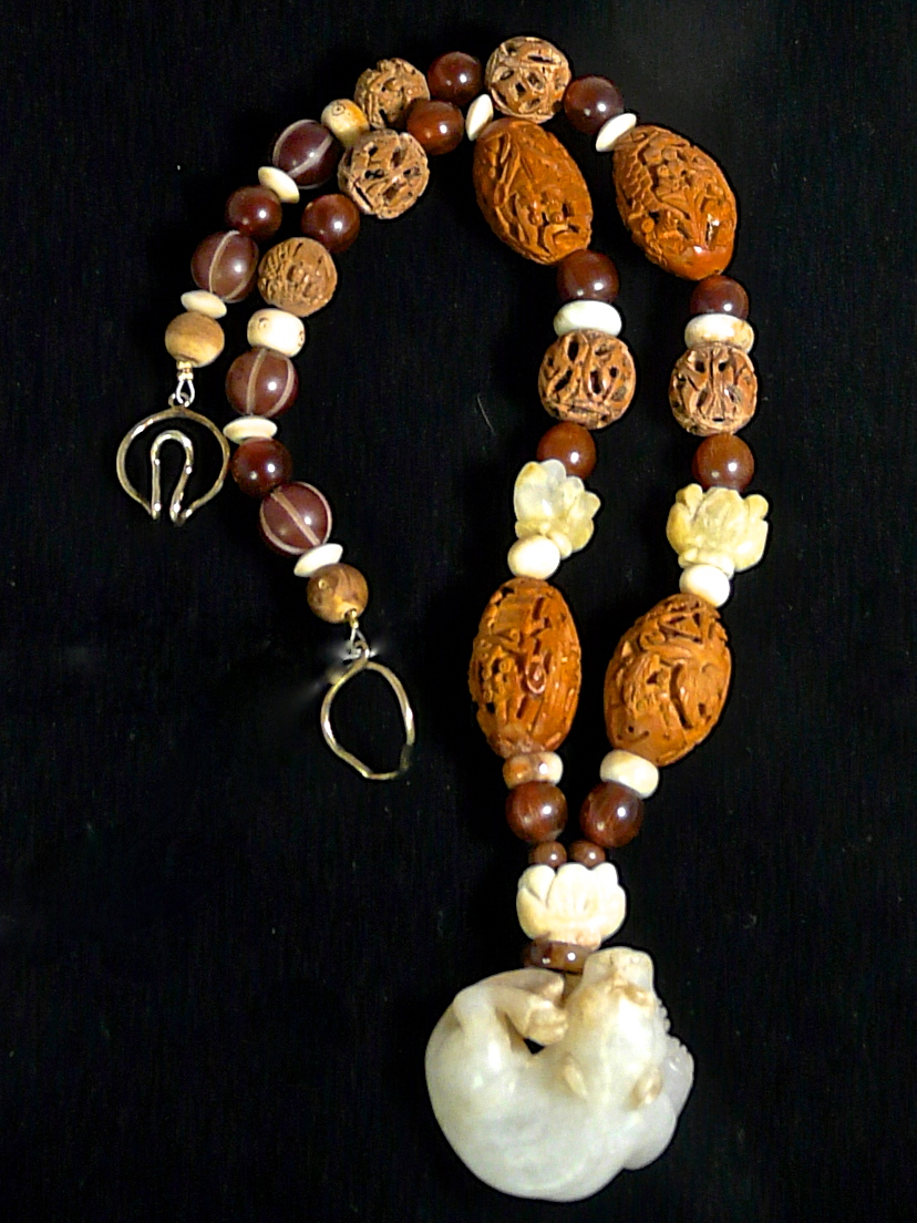 C3042 alt antique jade fo dog, carved peach stone, jade necklace